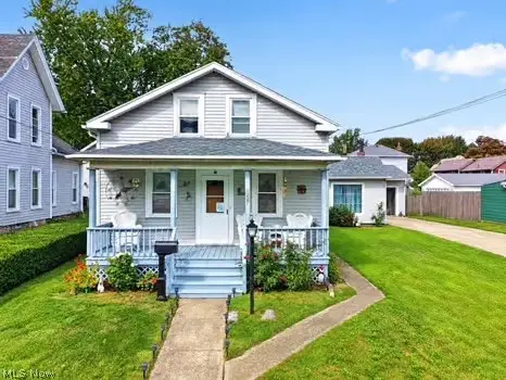 1227 W 3rd Street, Ashtabula, OH 44004 - #1