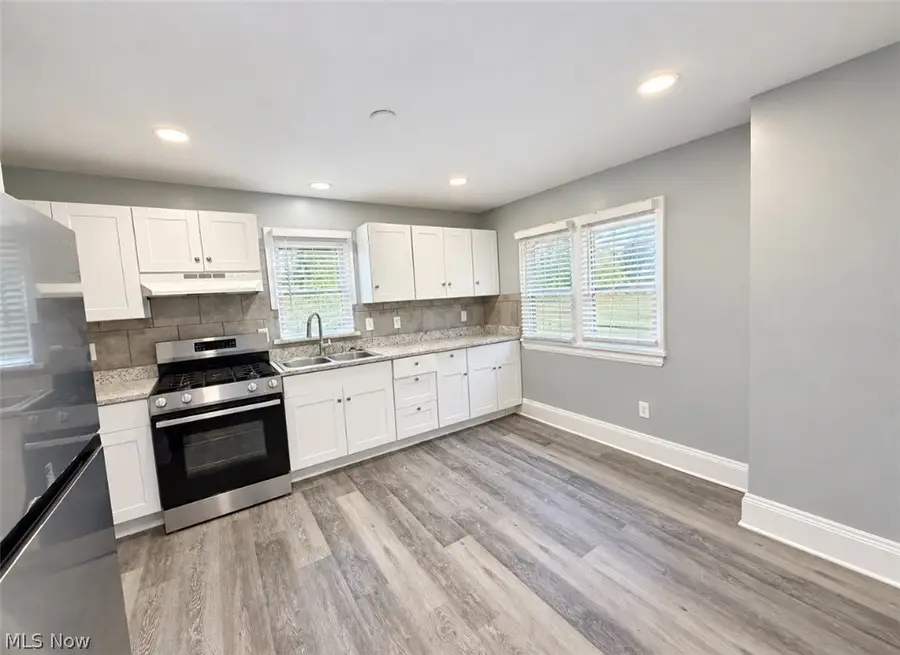 3870 E 146th Street, Cleveland, OH 44128 - #3