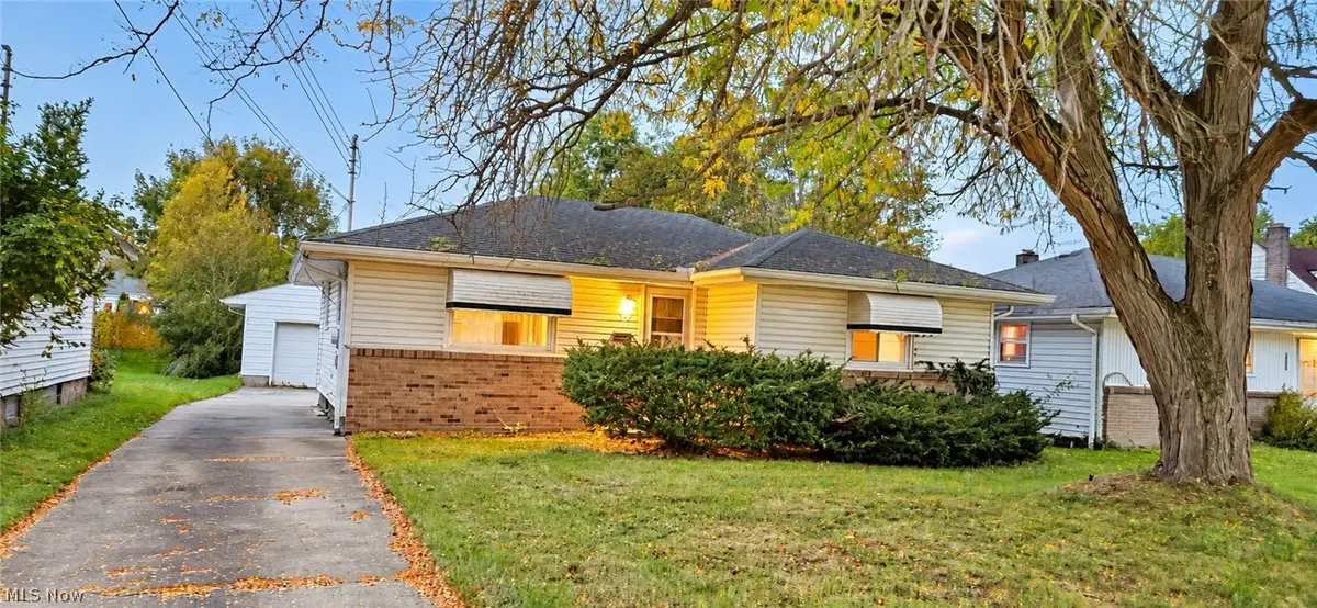542 N Dunlap Avenue, Youngstown, OH 44509 - #1