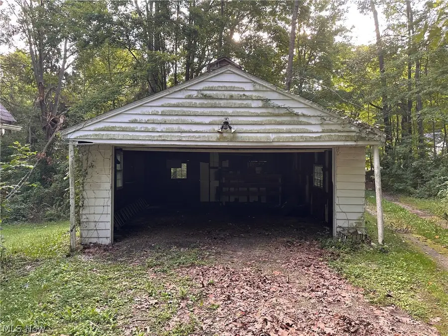 3001 Mayfair Road, Green, OH 44312 - #3