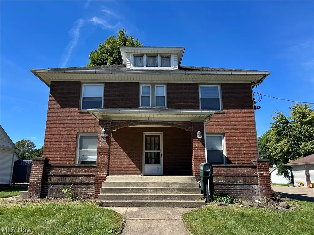 109 Main N Street, Navarre, OH 44662 - #1