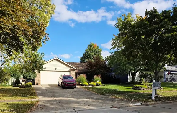 9771 Tannery Way, Olmsted Falls, OH 44138