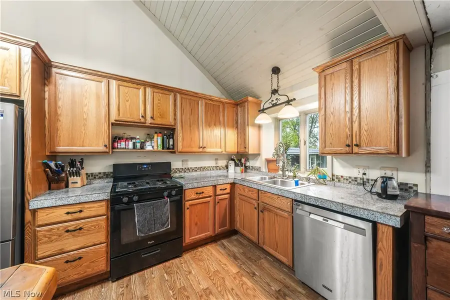 4595 High Street, Mantua, OH 44255 - #3