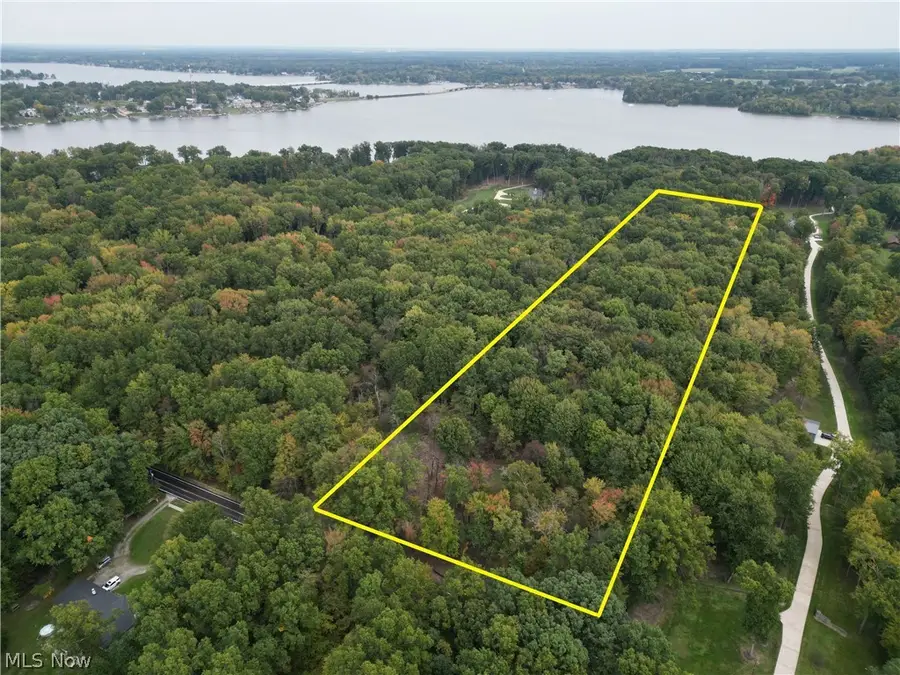 Mahoning Road, Lake Milton, OH 44429 - #2