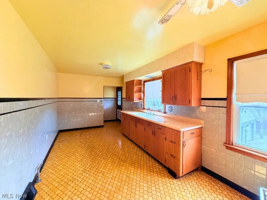 450 W 40th Street, Shadyside, OH 43947 - #3
