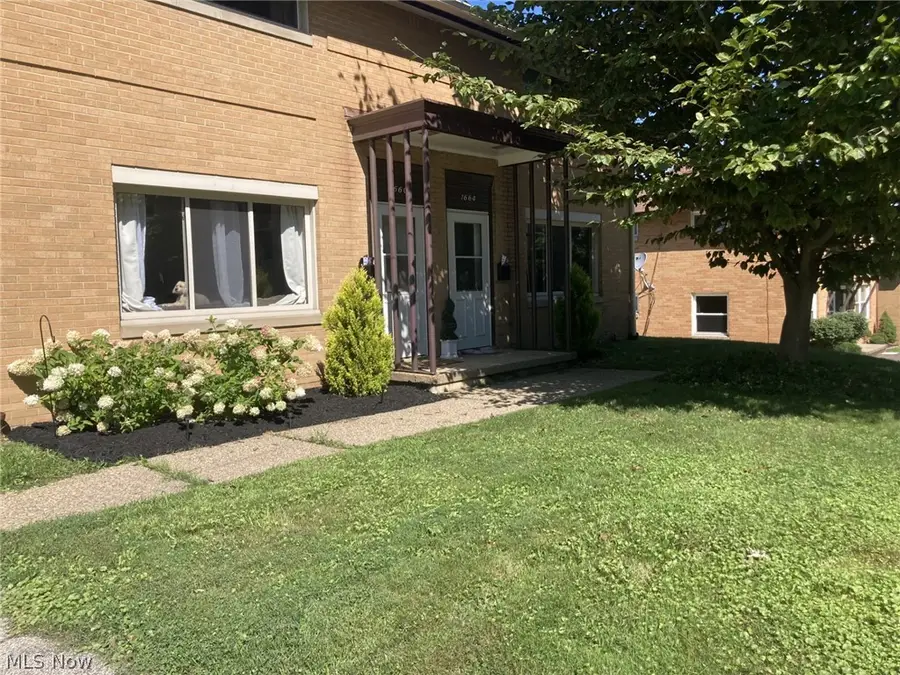 1660-1664 Bailey Road, Cuyahoga Falls, OH 44221 - #2