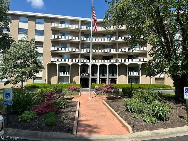 3400 Wooster Road #218, Rocky River, OH 44116 - #1