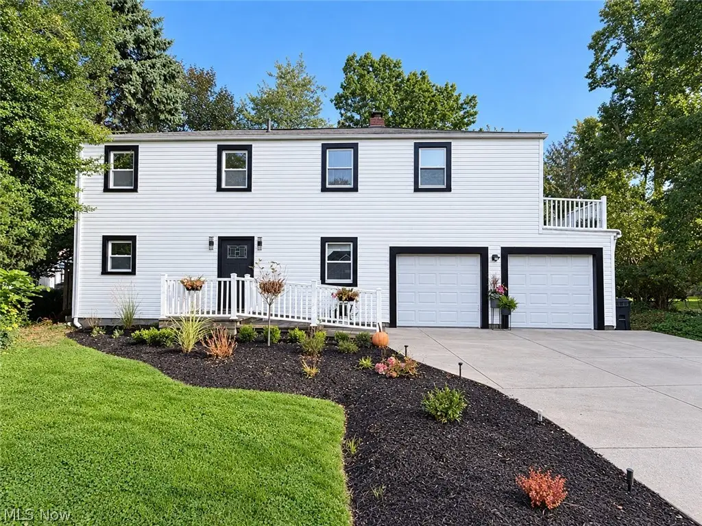 4 Owaissa Drive, Timberlake, OH 44095 - #1