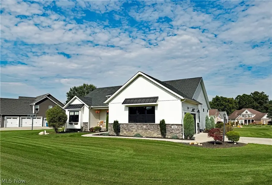 490 Byberry Ne Drive, Hartville, OH 44632 - #3