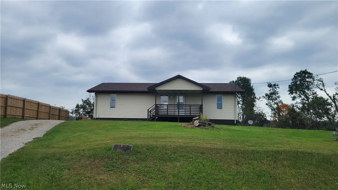 105 Woodcrest Lane, Marietta, OH 45750 - #1
