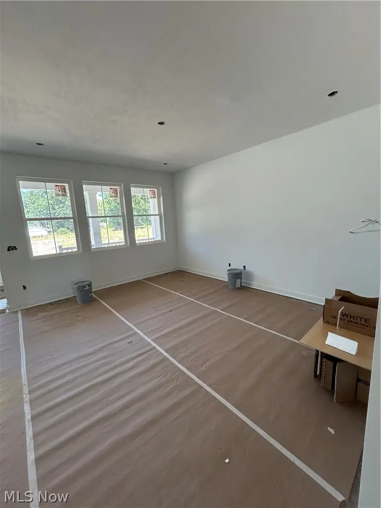 107 Riverfield Run, Elyria, OH 44035 - #3