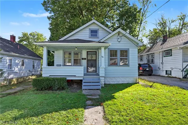 957 E Dewey Avenue, Youngstown, OH 44502