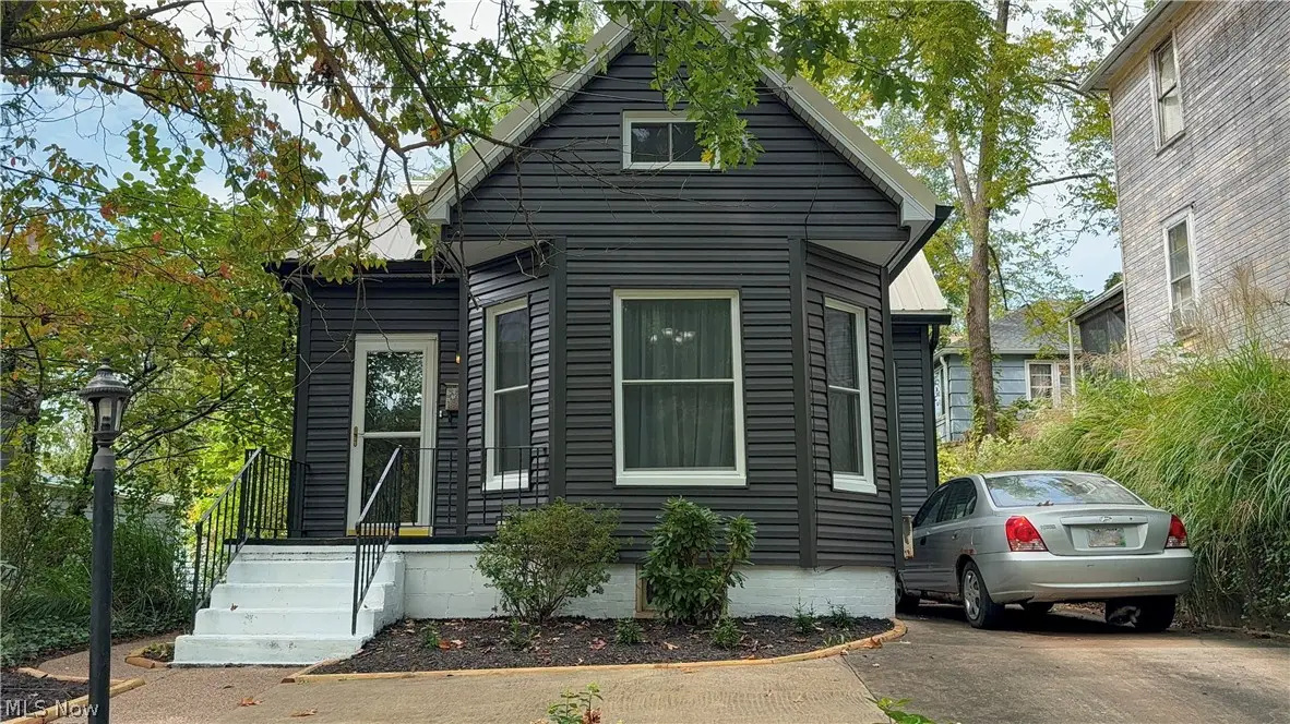 911 Washington Street, Marietta, OH 45750 - #1