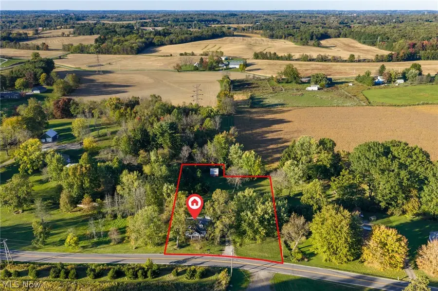 5241 Crestlawn Se Drive, East Canton, OH 44730 - #2