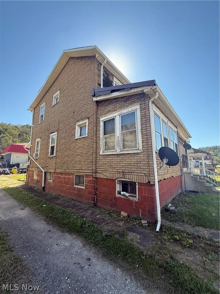 622 Yankee Street, Wellsburg, WV 26070 - #3