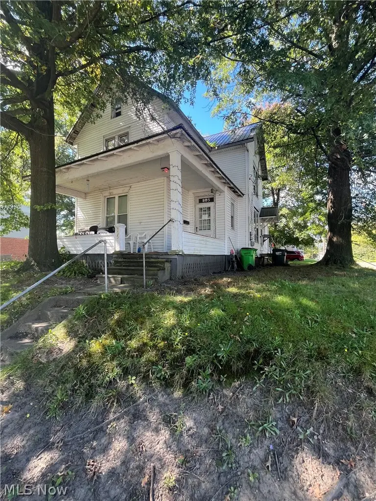 805 S Freedom Avenue, Alliance, OH 44601 - #1