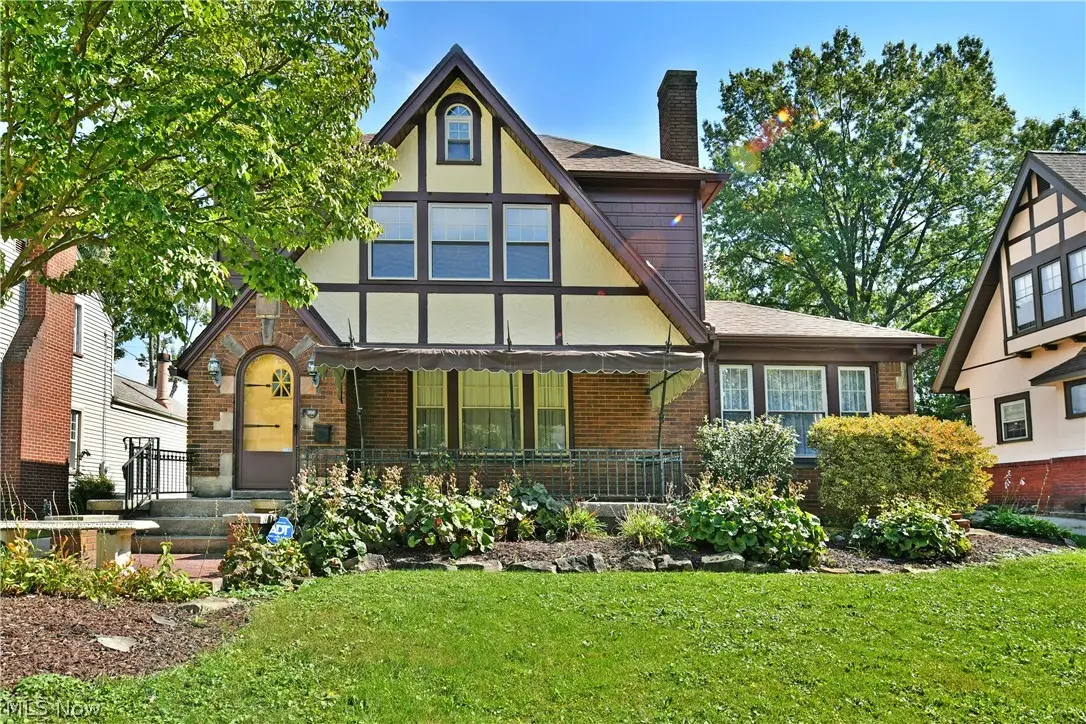360 Fairmount Ne Avenue, Warren, OH 44483 - #1