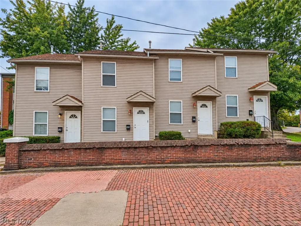 642 E Buchtel Avenue, Akron, OH 44304 - #1