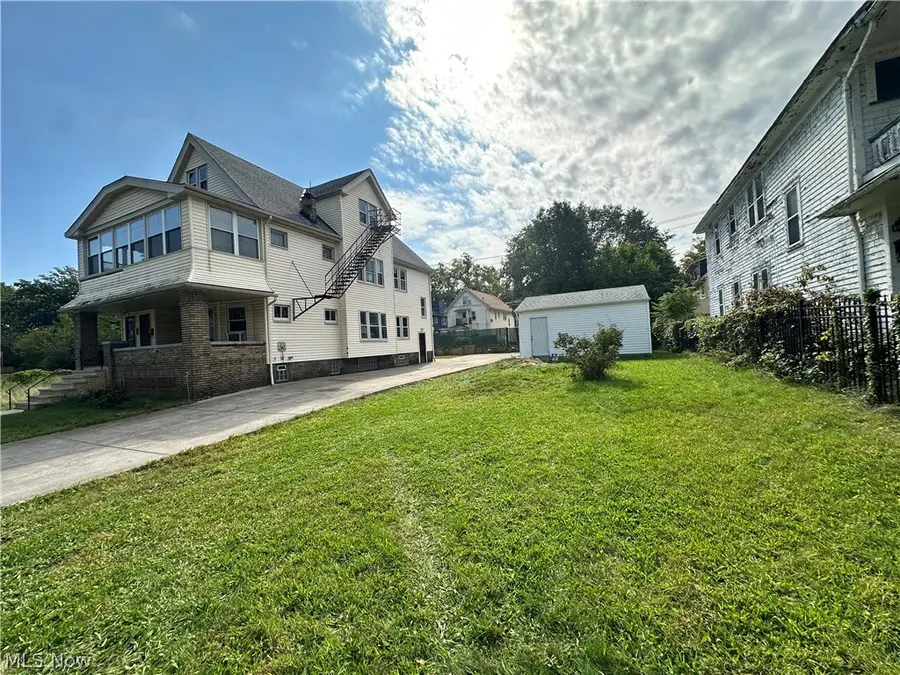 11424 Tuscora Avenue, Cleveland, OH 44108 - #2