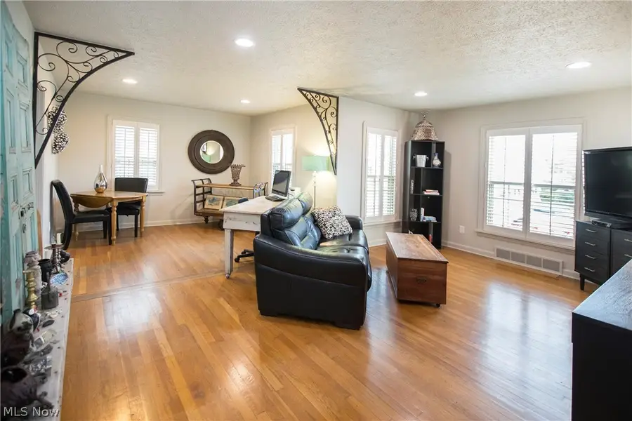 19539 Telbir Avenue, Rocky River, OH 44116 - #2