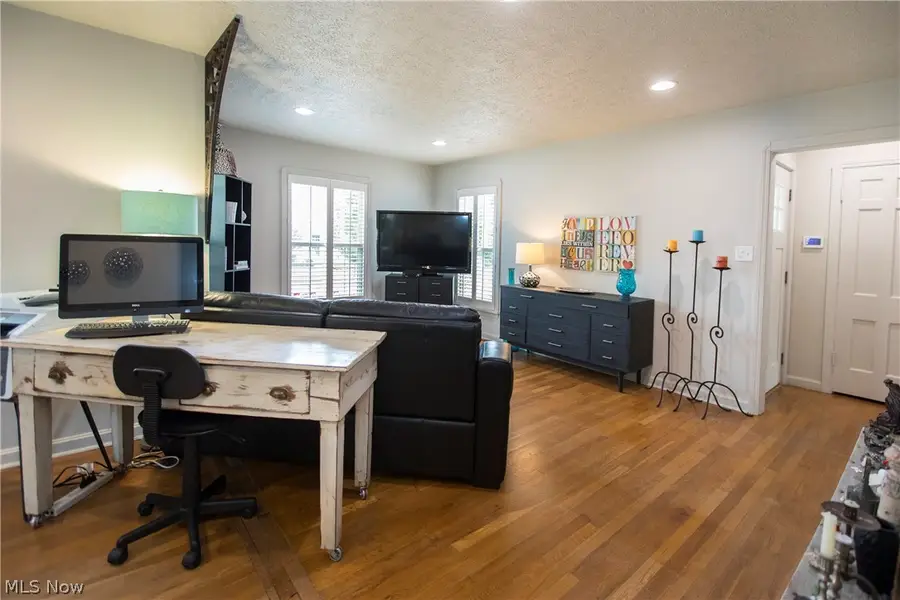19539 Telbir Avenue, Rocky River, OH 44116 - #3
