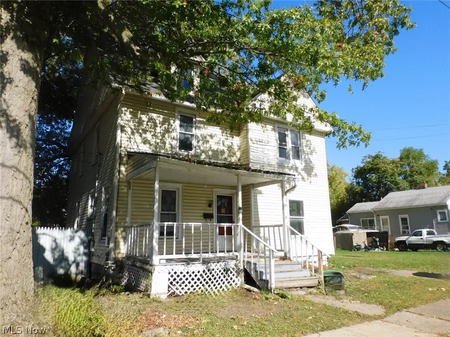 543 W 40th Street, Ashtabula, OH 44004 - #3
