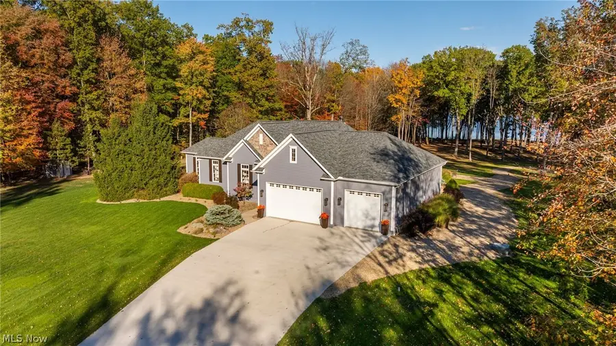 2235 S Mahoning Road, Lake Milton, OH 44429 - #2