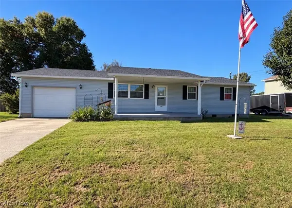 386 Dickens Drive, Mineral Wells, WV 26150