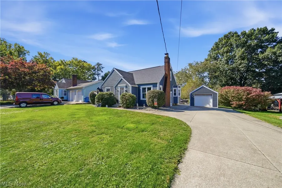 4637 Grandview Ne Avenue, Canton, OH 44705 - #2