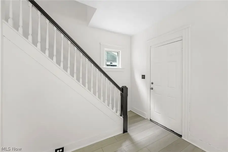 3275 W 125th Street, Cleveland, OH 44111 - #3