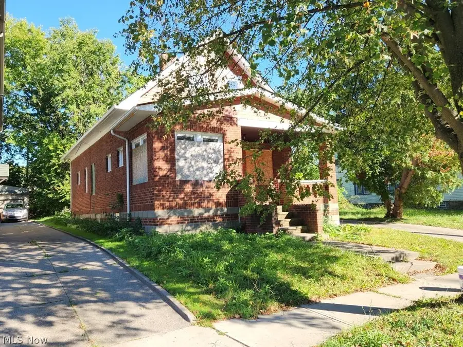 3359 E 145th Street, Cleveland, OH 44120 - #2