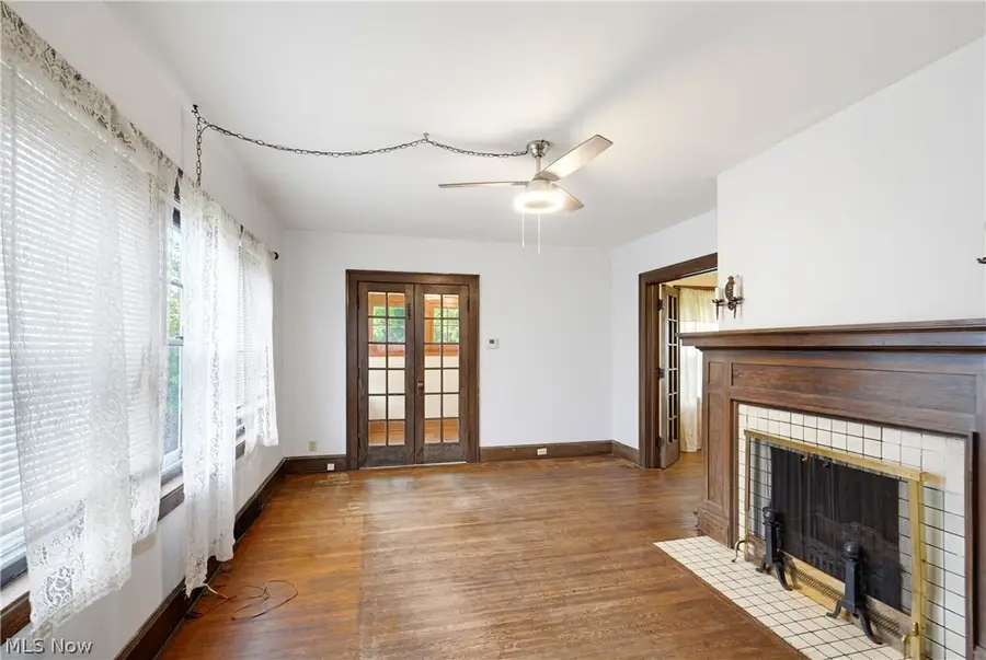 1547 Shorb Nw Avenue, Canton, OH 44703 - #3