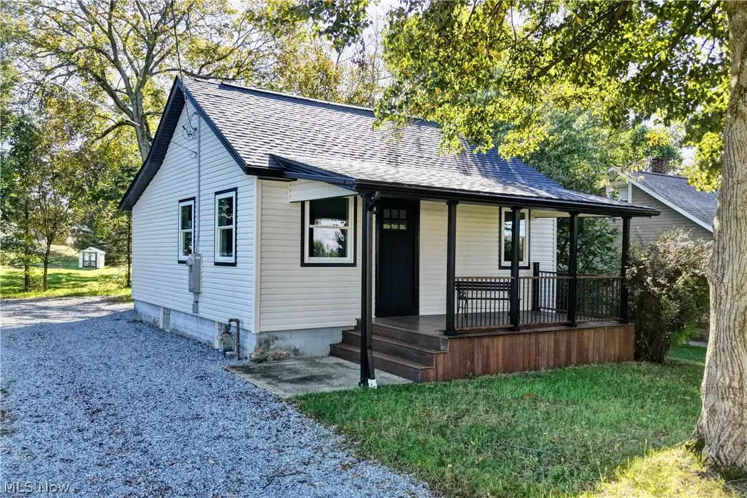 852 15th Nw Street, Massillon, OH 44647 - #1