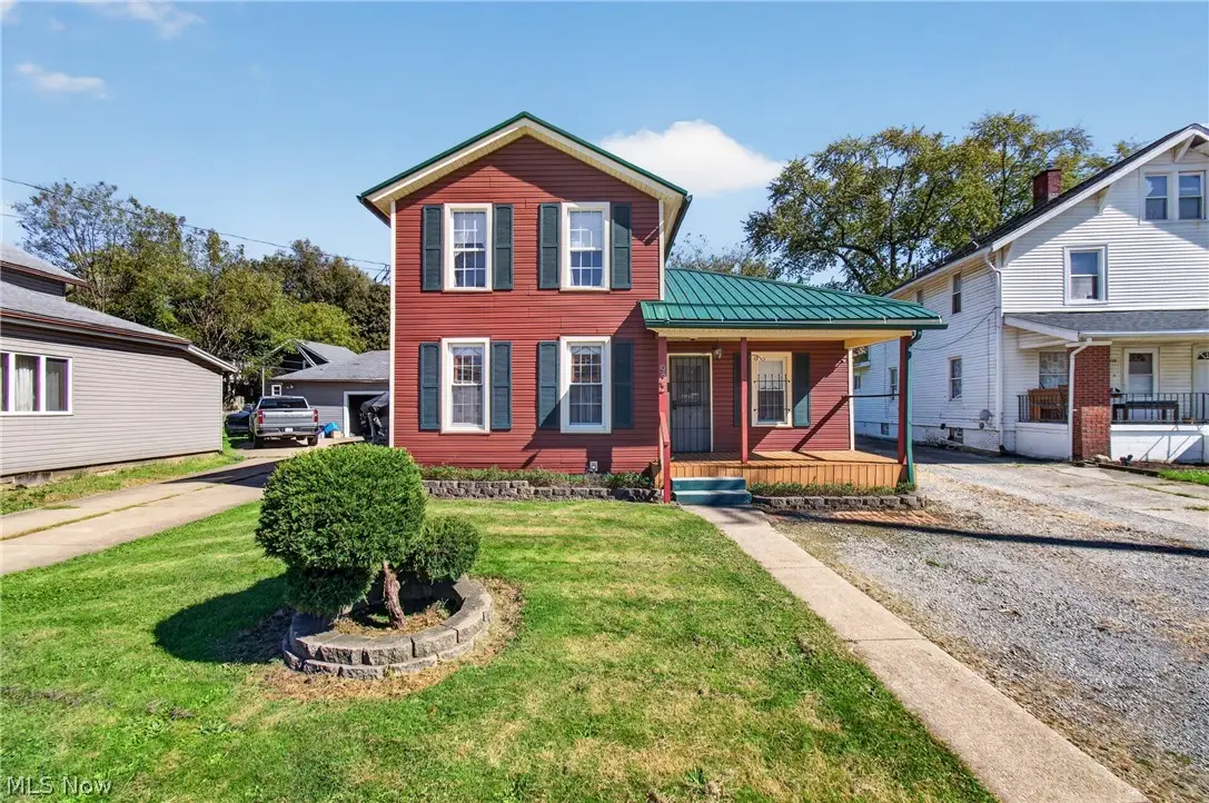 922 1st Ne Street, Massillon, OH 44646 - #1