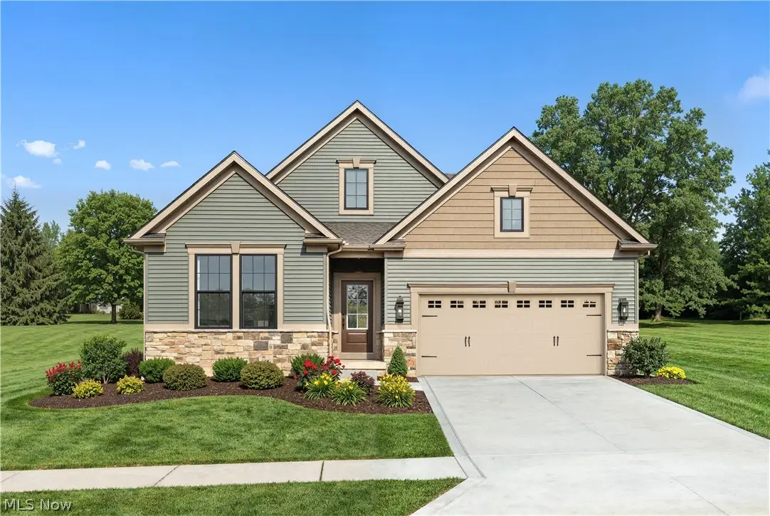 818 Colesbourne Circle, Green, OH 44685 - #1