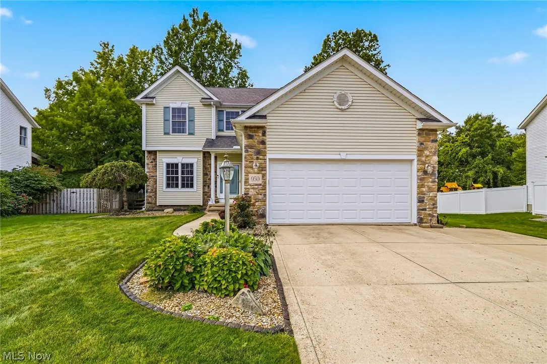 950 Pebble Beach Cove, Painesville, OH 44077 - #1
