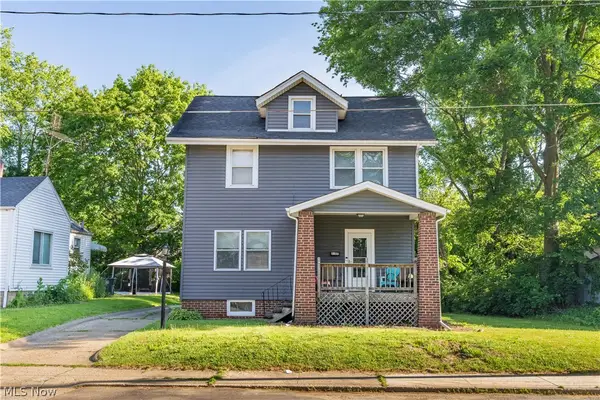 2107 31st Nw Street, Canton, OH 44709