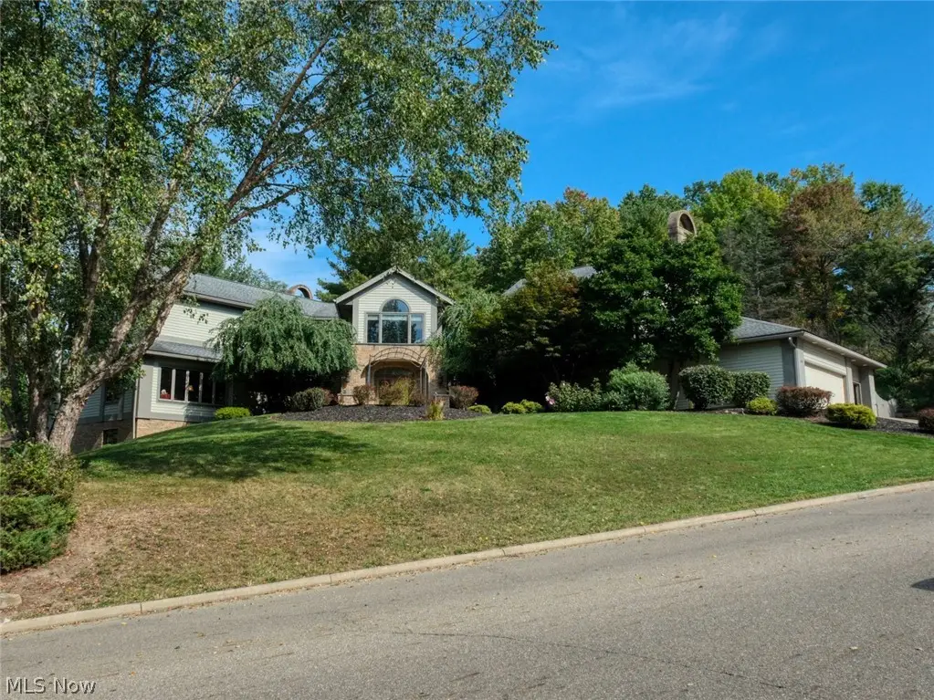 411 Donahey Ne Avenue, New Philadelphia, OH 44663 - #1
