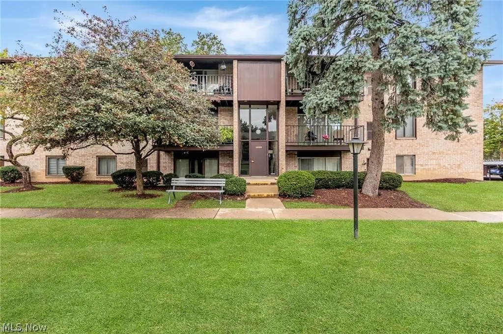 16480 Heather Lane #303, Middleburg Heights, OH 44130 - #1