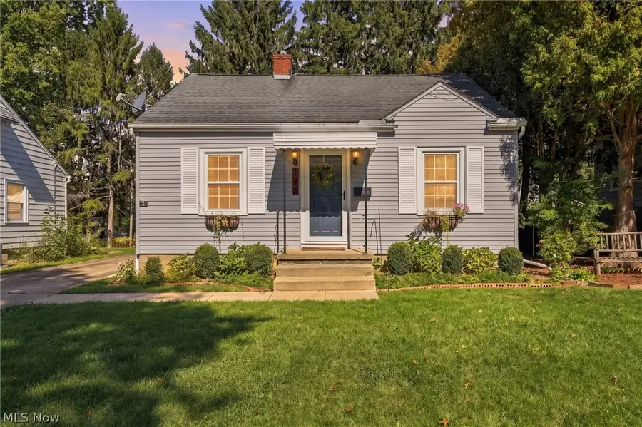 113 Adams Avenue, Cuyahoga Falls, OH 44221 - #2