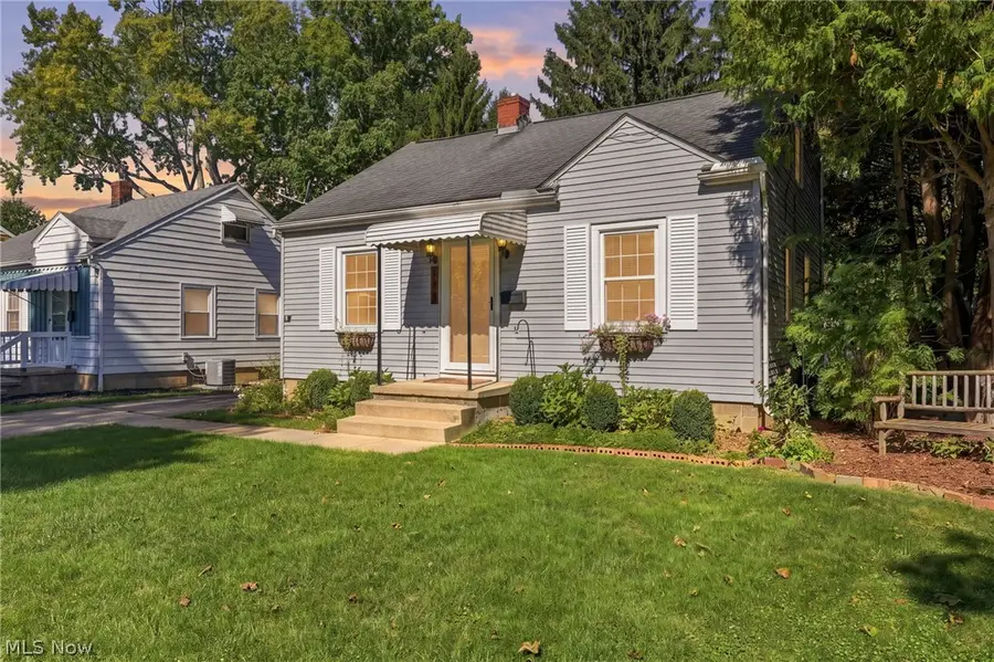 113 Adams Avenue, Cuyahoga Falls, OH 44221 - #3