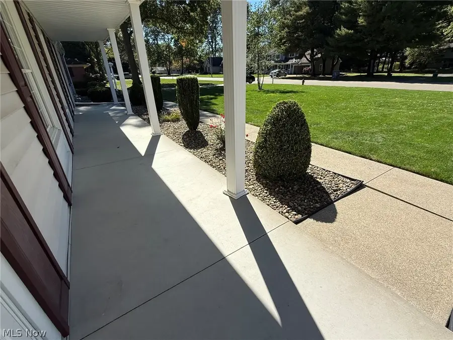1927 N Walnut Street, Dover, OH 44622 - #3
