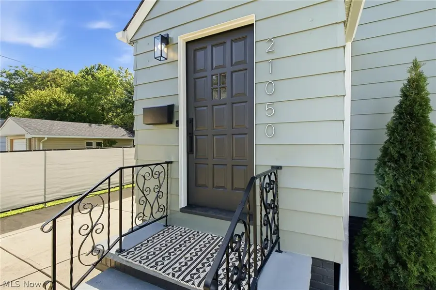21050 Goller Avenue, Euclid, OH 44119 - #3