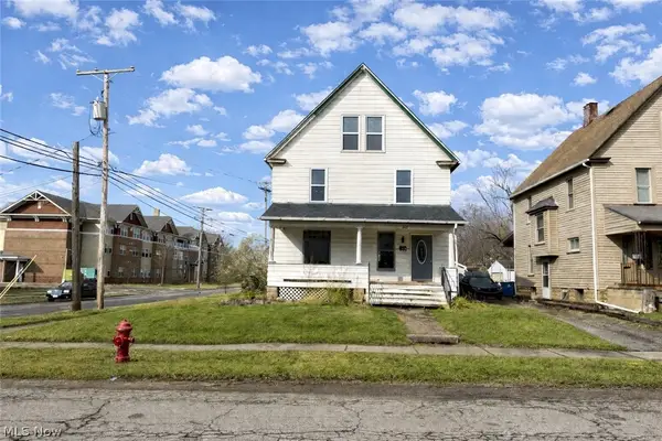 202 Prospect Street, Girard, OH 44420