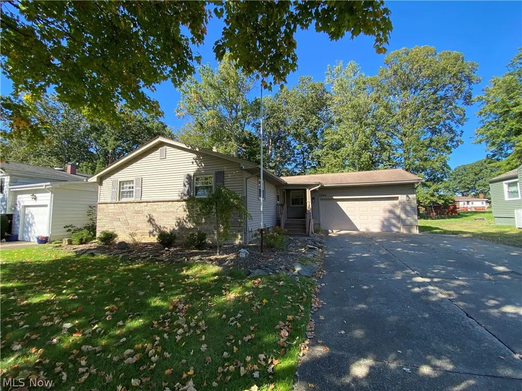 1750 Basil Avenue, Poland, OH 44514 - #1