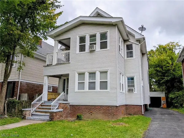 3389 Desota Avenue, Cleveland Heights, OH 44118