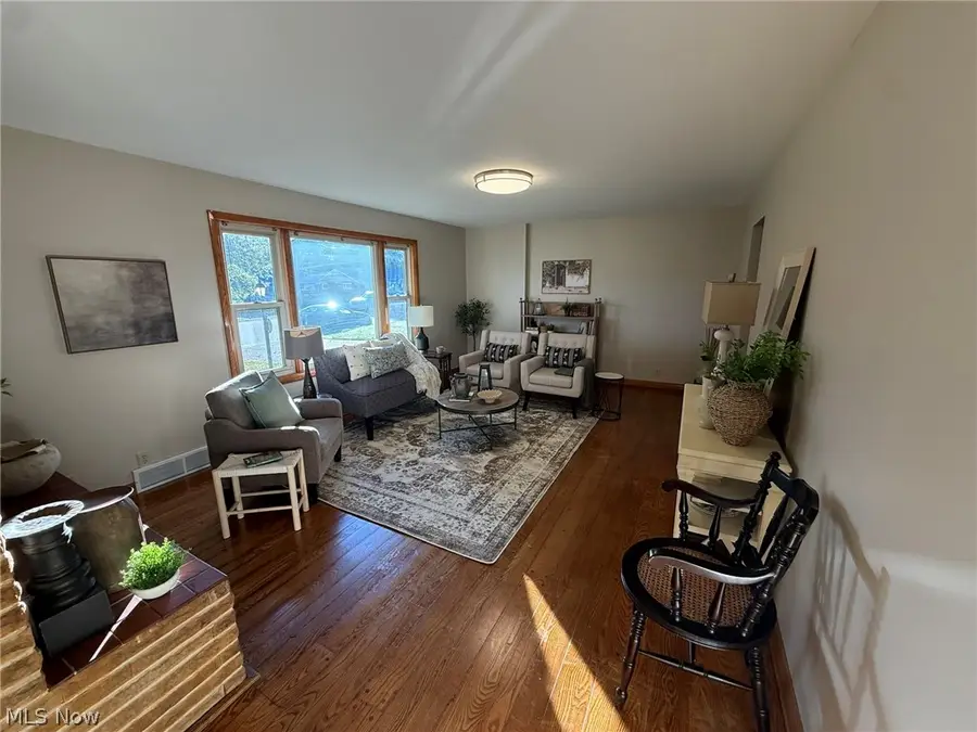 1820 Dover Avenue, Dover, OH 44622 - #2