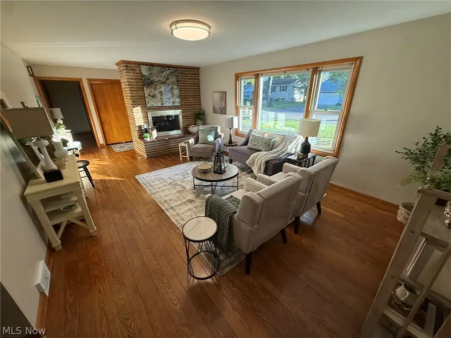 1820 Dover Avenue, Dover, OH 44622 - #3