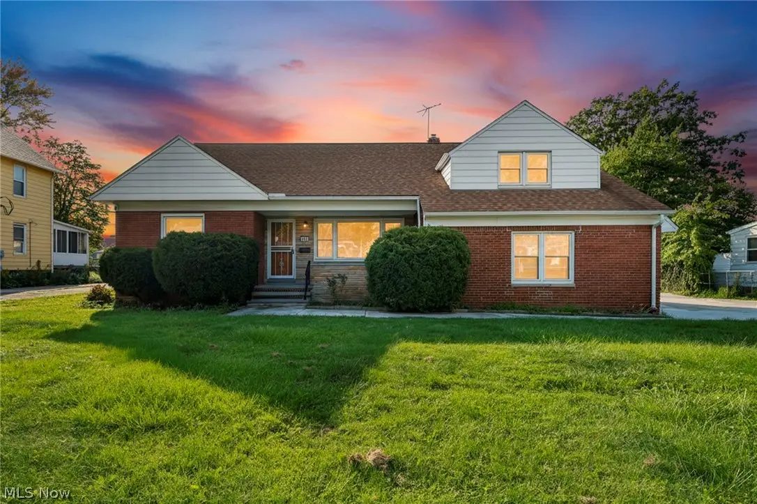 800 E 250th Street, Euclid, OH 44132 - #1