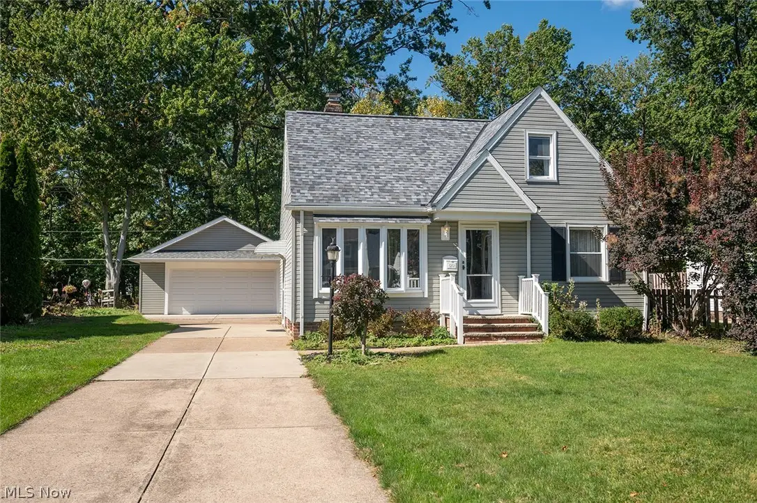 5252 Karen Isle Drive, Willoughby, OH 44094 - #1